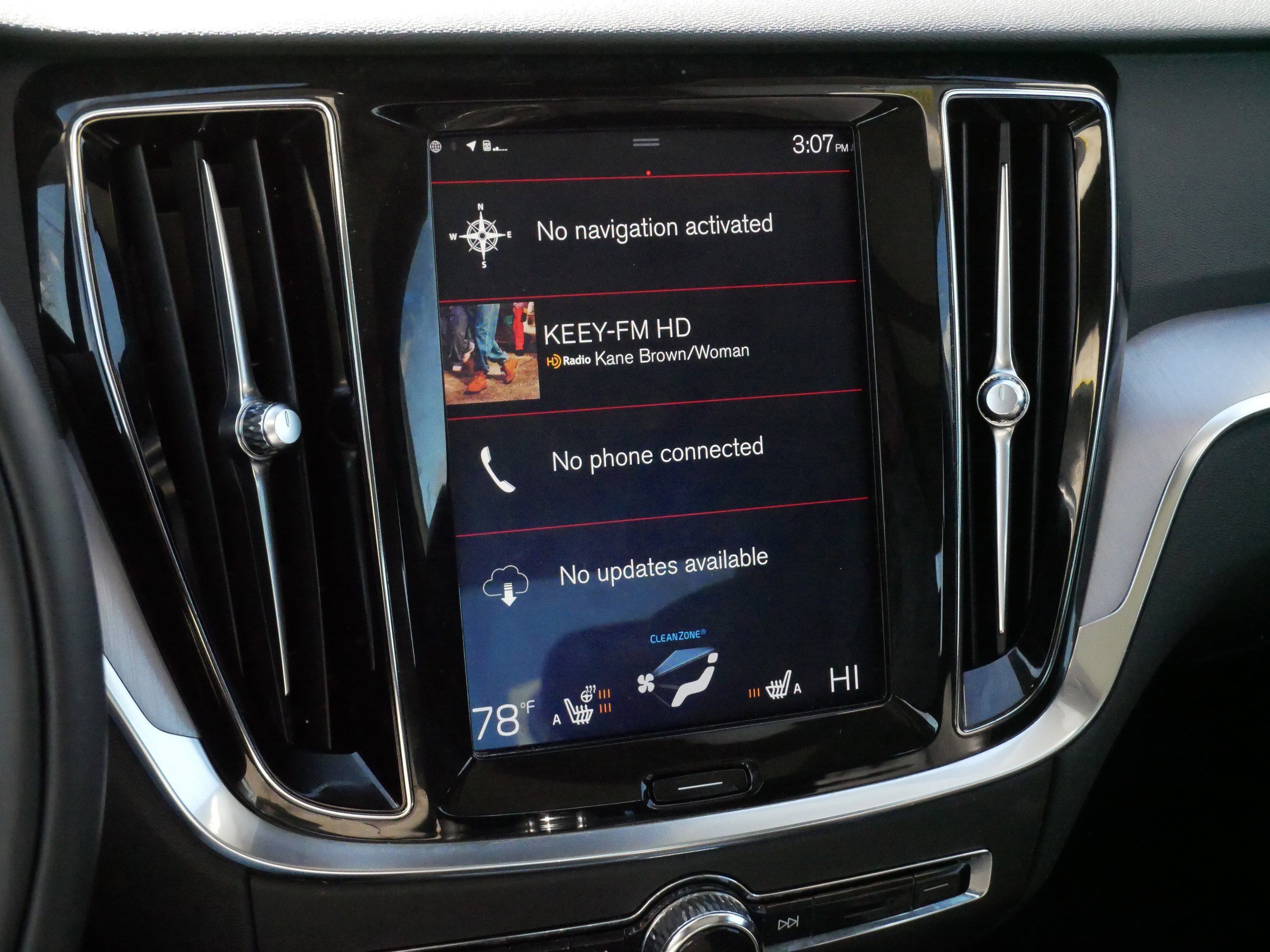 Used 2019 Volvo S60 T6 Momentum w/ Premium Package image 22