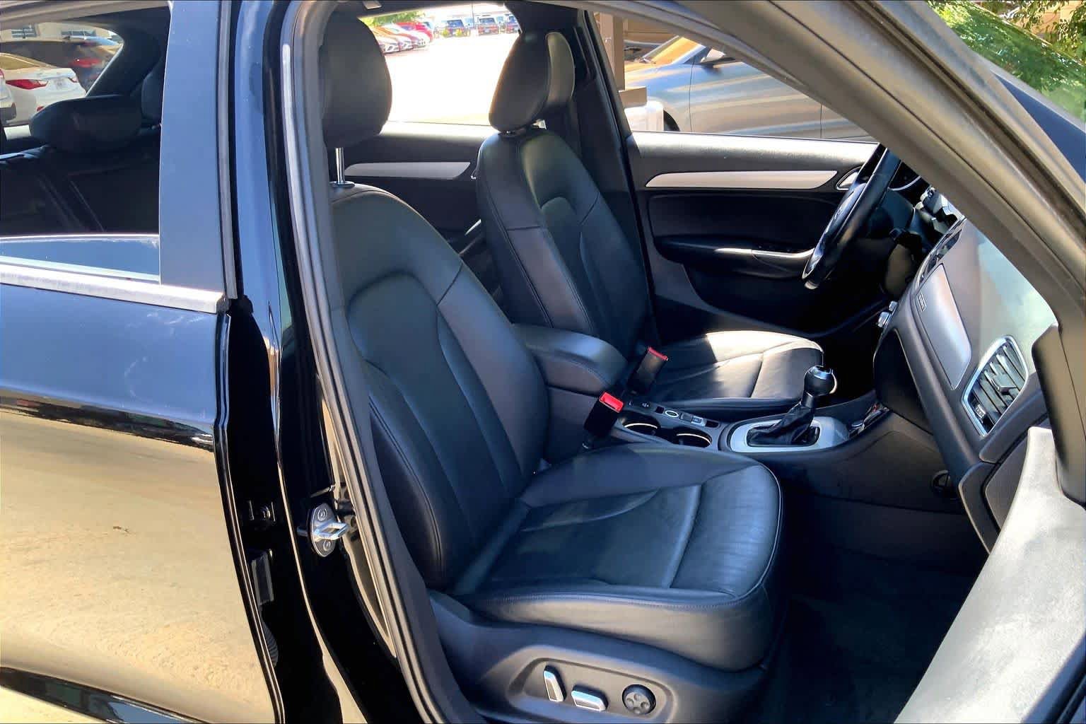 Used 2017 Audi Q3 2.0T Premium AWD/4WD image 9