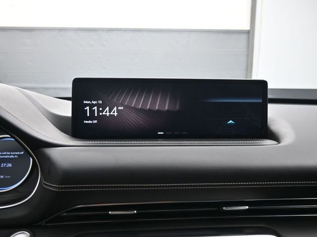 Used 2024 Genesis GV80 2.5T image 18