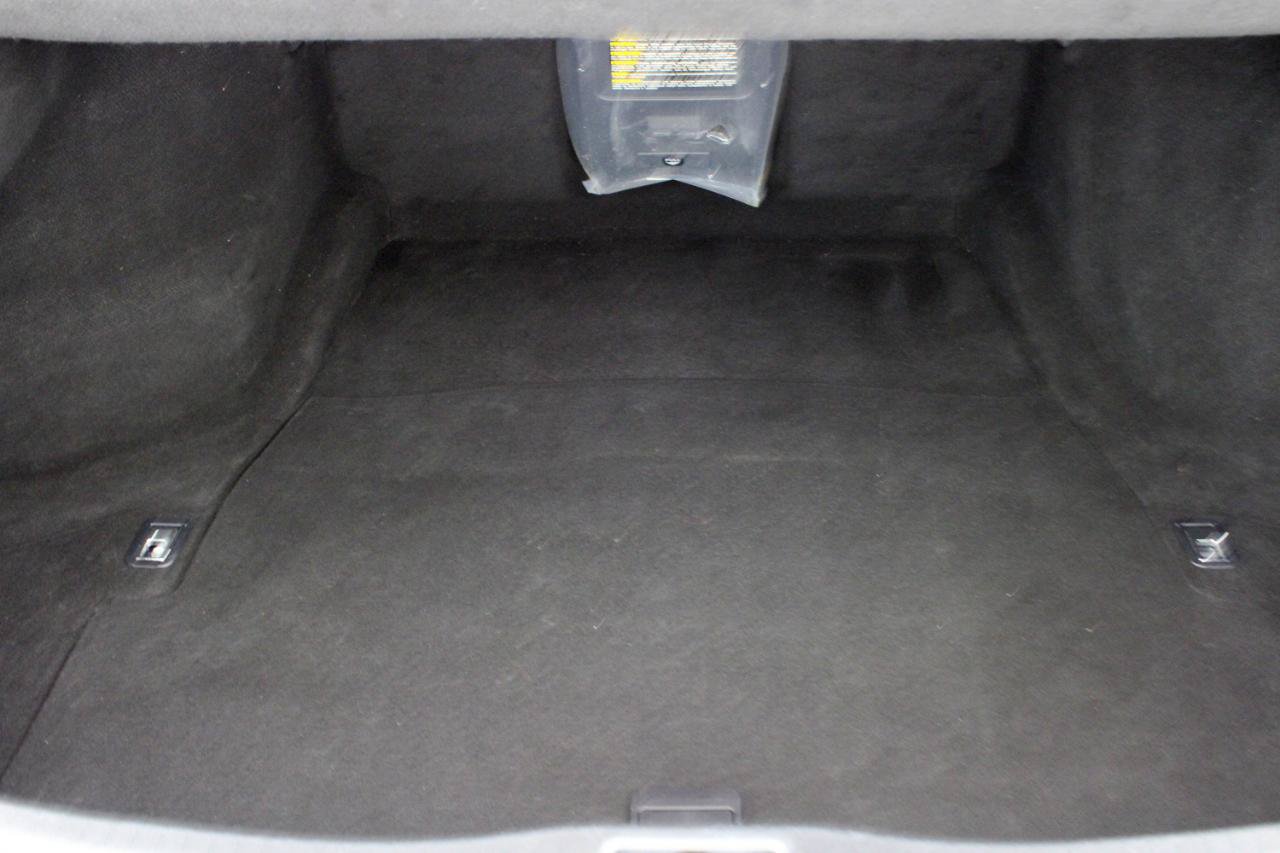 Used 2016 Lexus LS 460 w/ Comfort Package RWD image 81