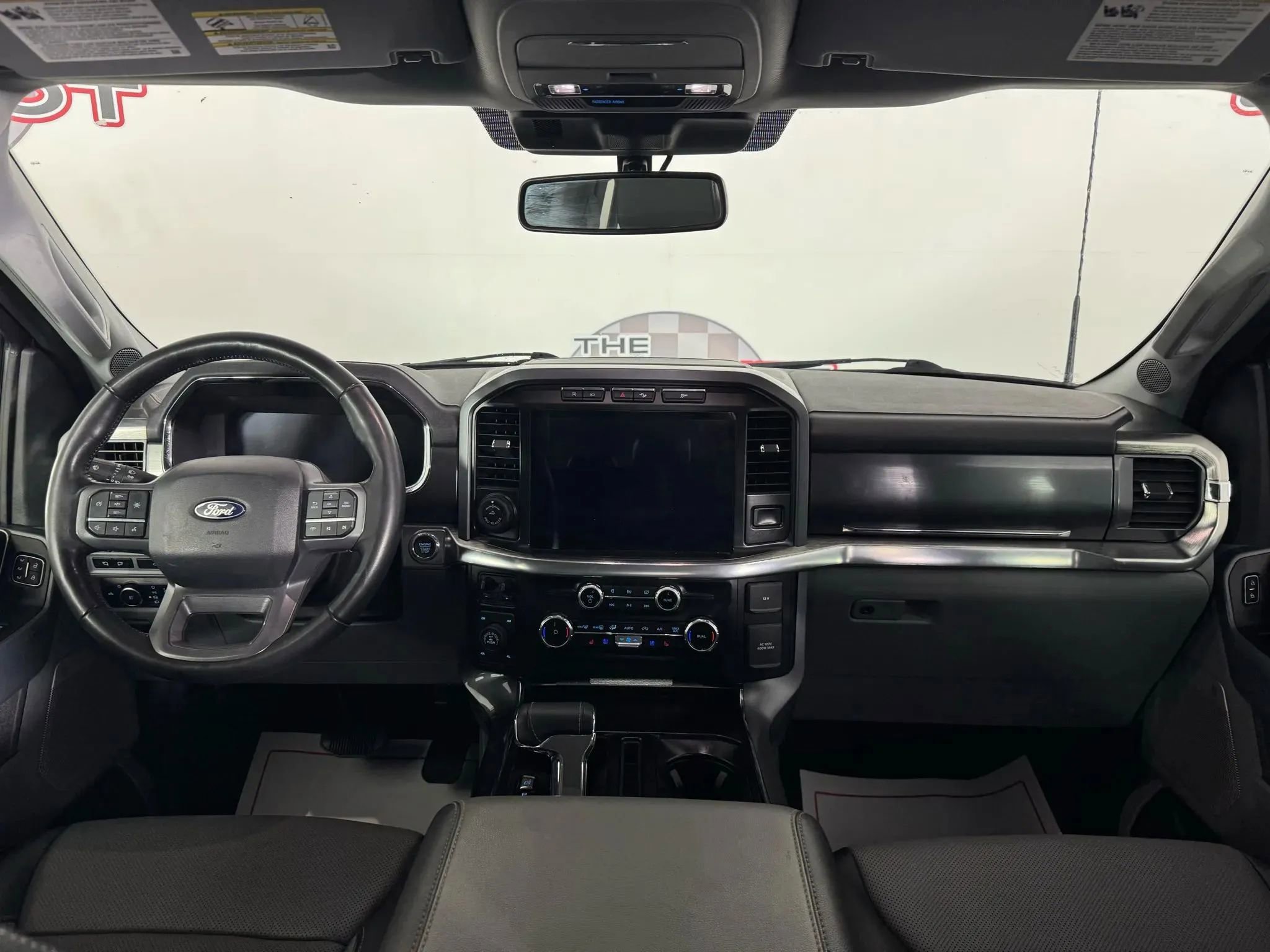 Used 2023 Ford F150 Lariat w/ Trailer Tow Package AWD/4WD image 10