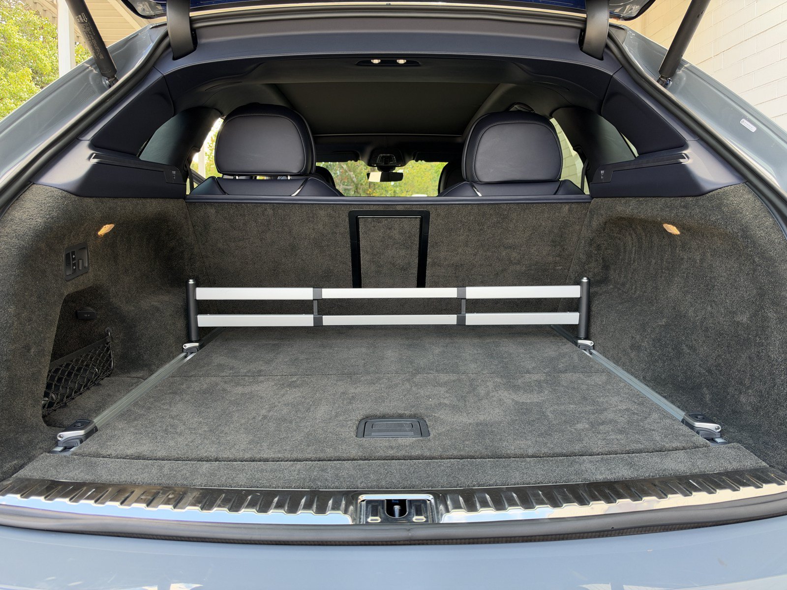 Certified 2021 Bentley Bentayga AWD/4WD image 39