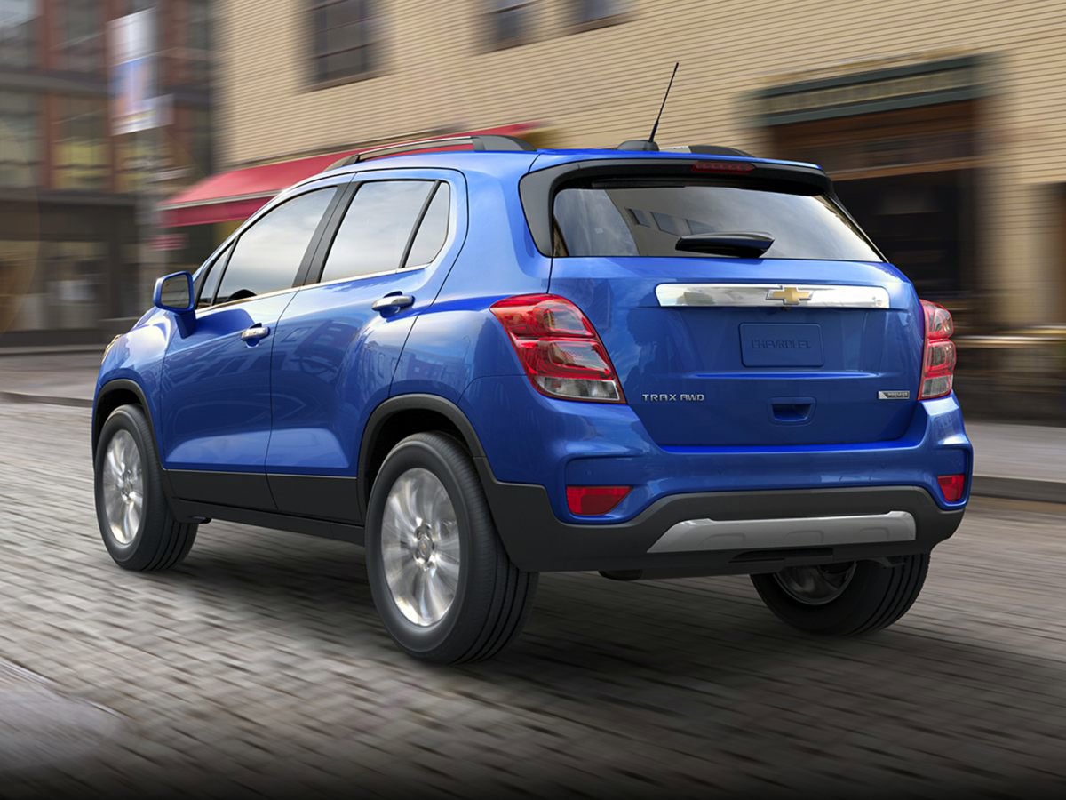Used 2019 Chevrolet Trax LT w/ Redline Edition AWD/4WD image 1
