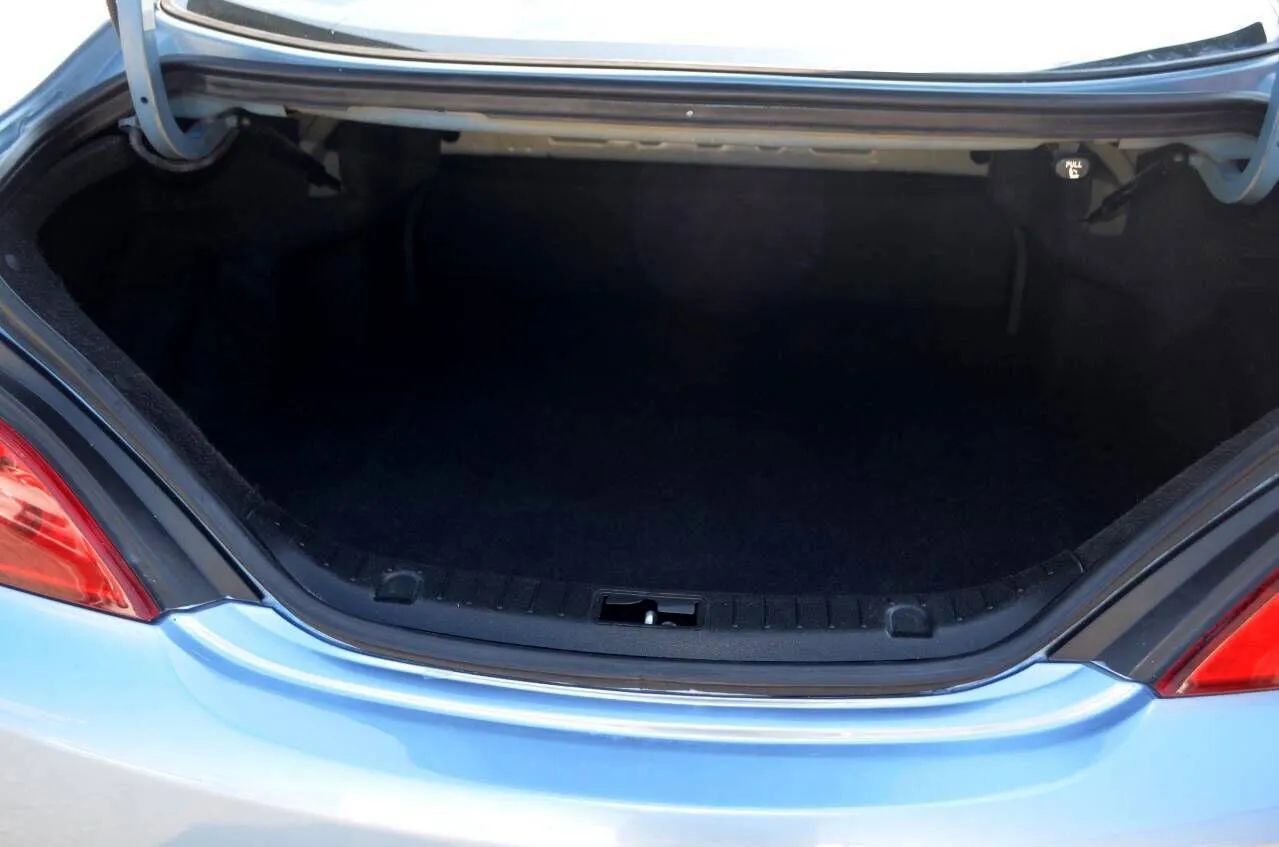 Used 2011 Hyundai Genesis 2.0T image 22