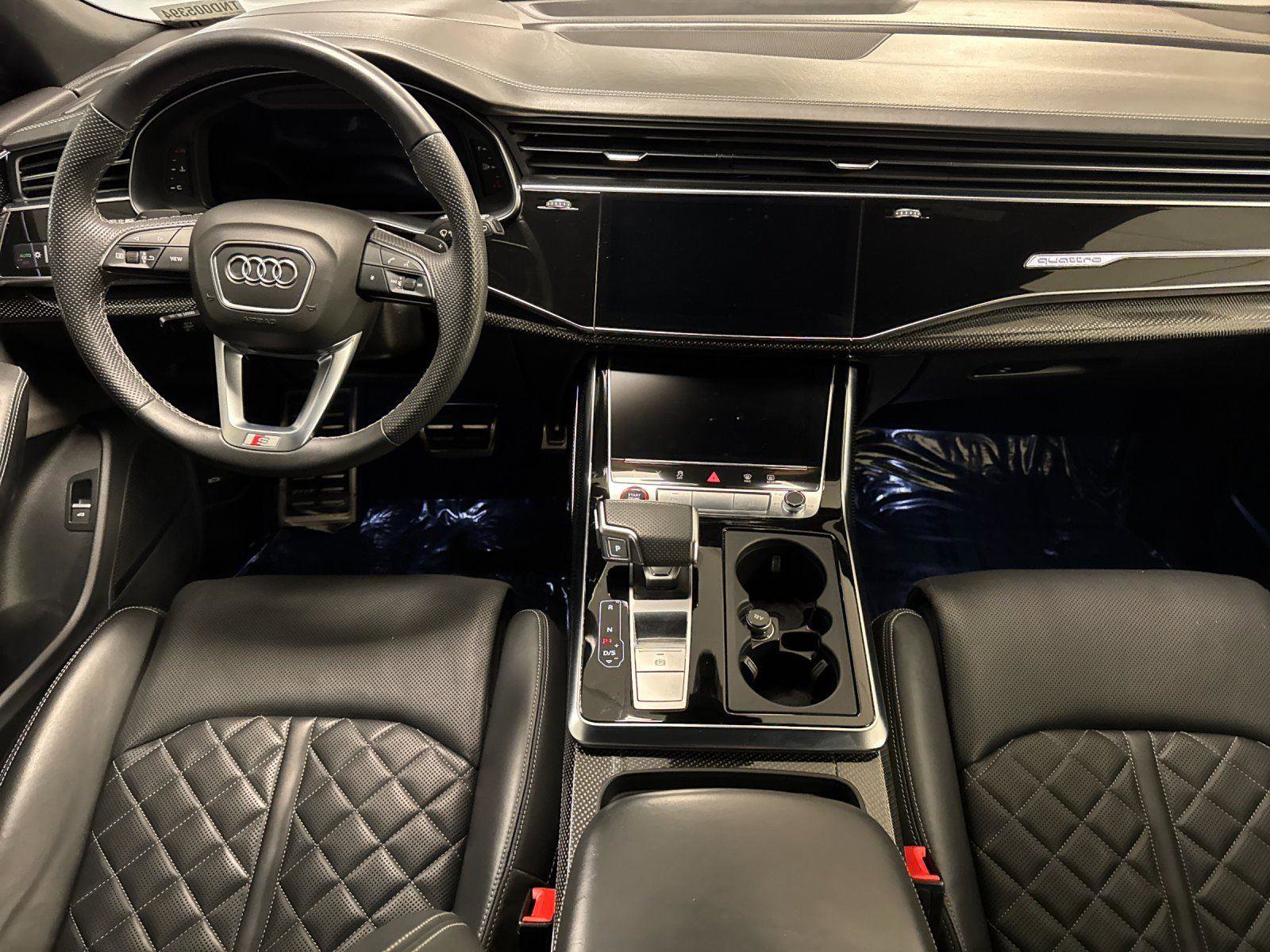 Used 2022 Audi SQ8 Prestige image 12