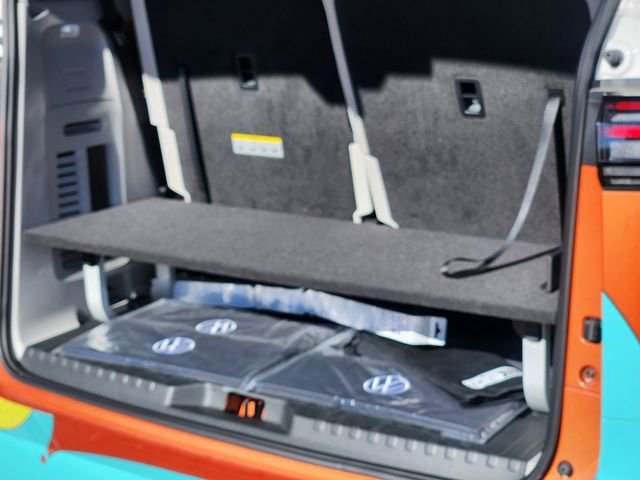 New 2025 Volkswagen ID. Buzz Pro S Plus image 25