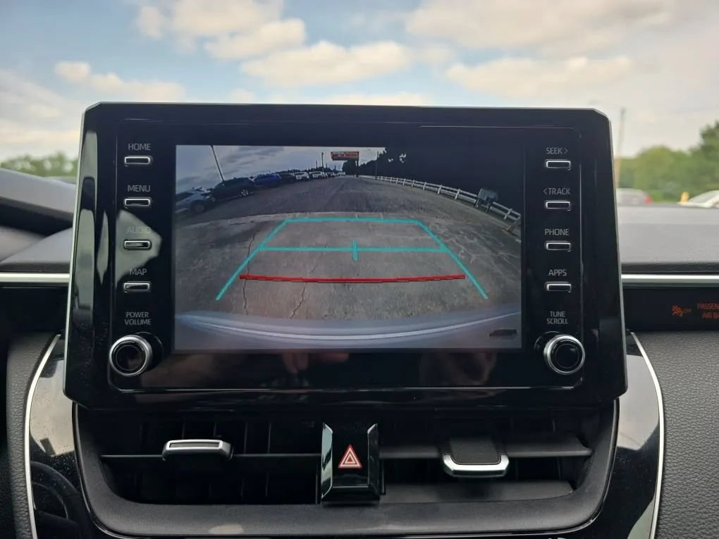 Used 2020 Toyota Corolla SE FWD image 26