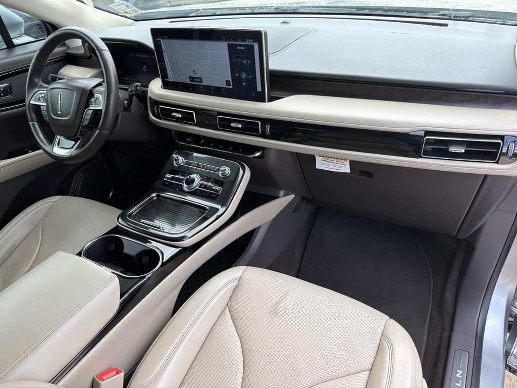 Certified 2023 Lincoln Nautilus Reserve FWD image 14