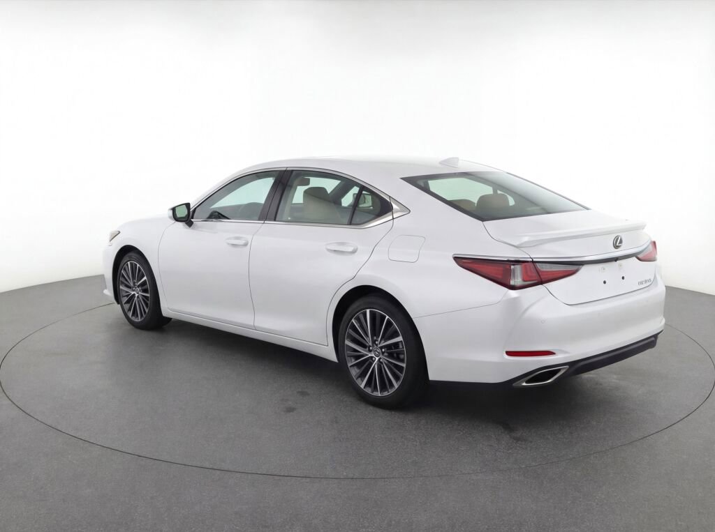 Used 2025 Lexus ES 350 w/ Premium Package image 39