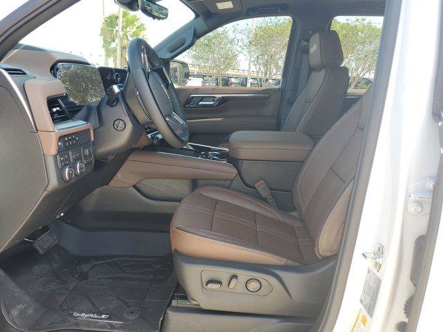 New 2026 Chevrolet Tahoe High Country w/ Sun And Tow Package image 19