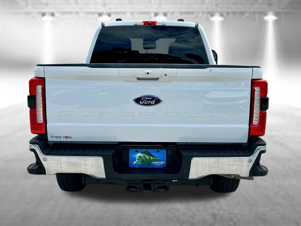 Used 2026 Ford F250 Lariat AWD/4WD image 6