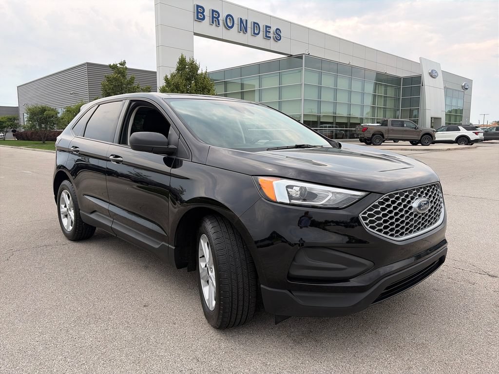 Used 2024 Ford Edge SE AWD/4WD image 1