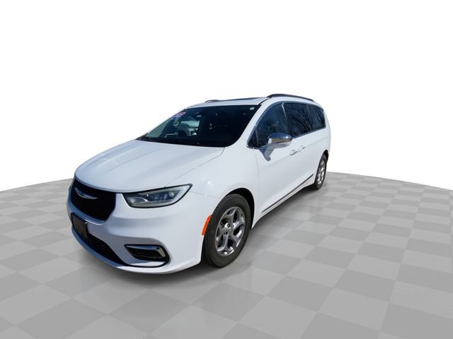 Used 2022 Chrysler Pacifica Limited image 6