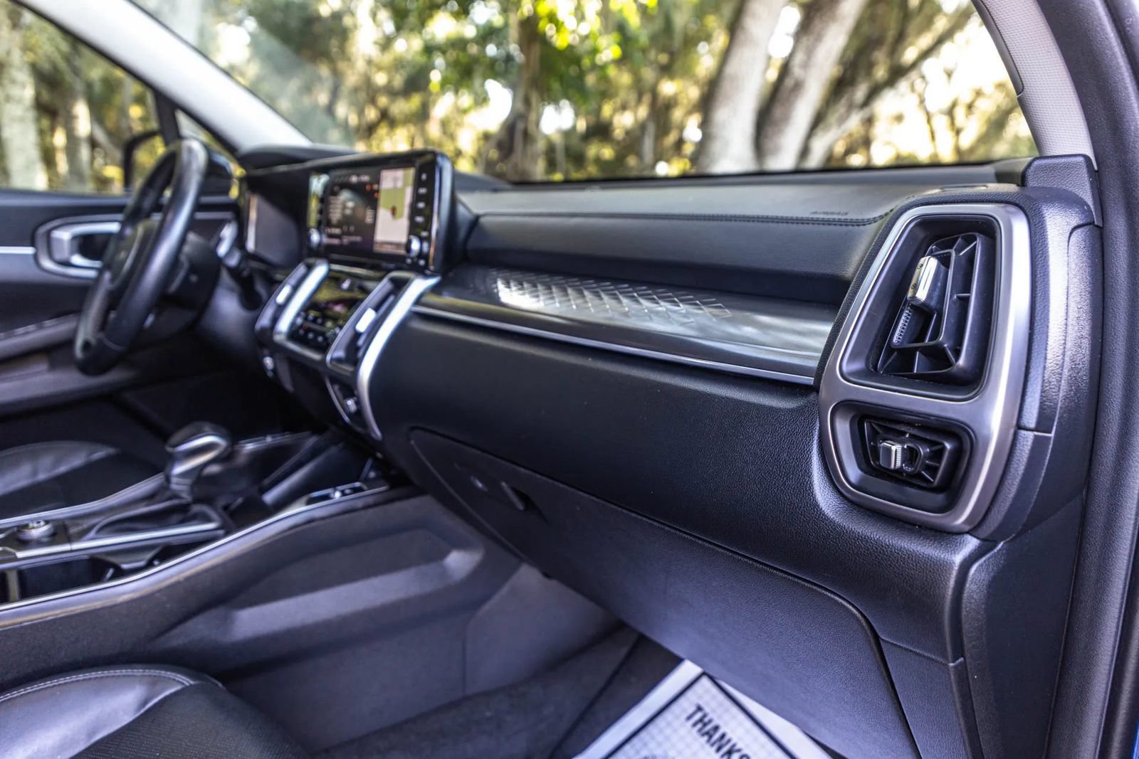 Used 2023 Kia Sorento S w/ Panoramic Sunroof Package FWD image 45