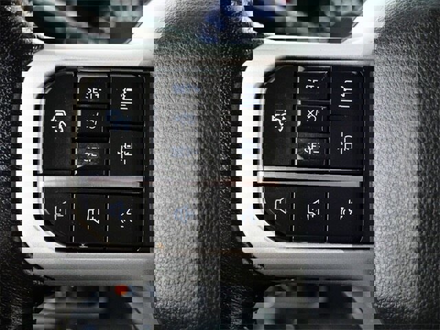 Certified 2022 Ford Expedition XLT image 22