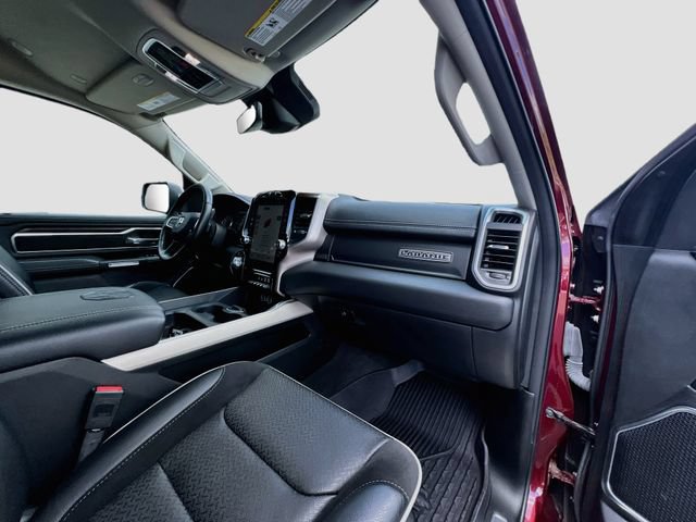 Used 2022 RAM 1500 Laramie AWD/4WD image 38