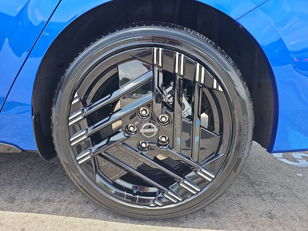 New 2026 Nissan Sentra SR w/ SR Premium Package image 34