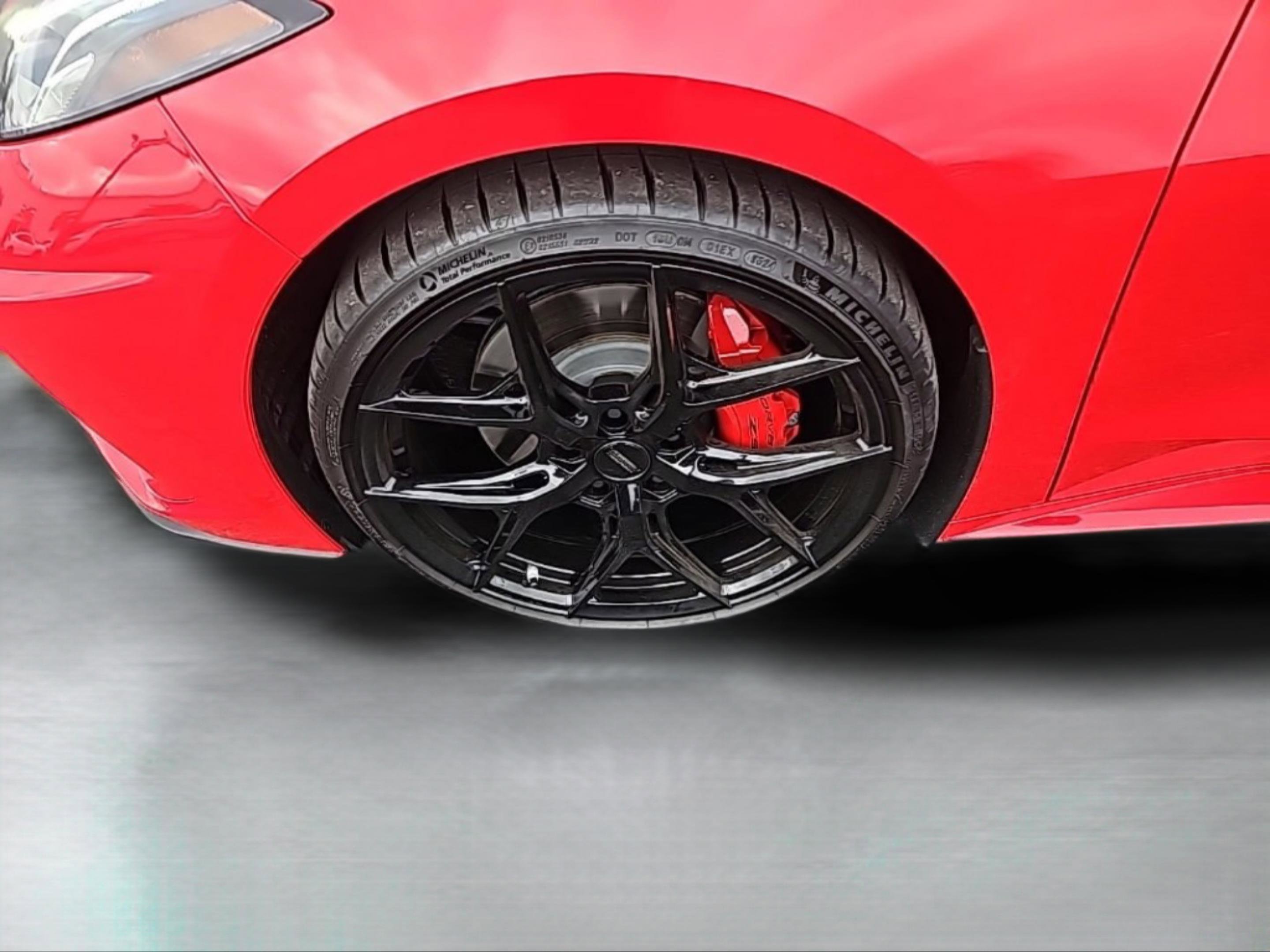 Used 2024 Chevrolet Corvette Stingray w/ Z51 Performance Package image 29