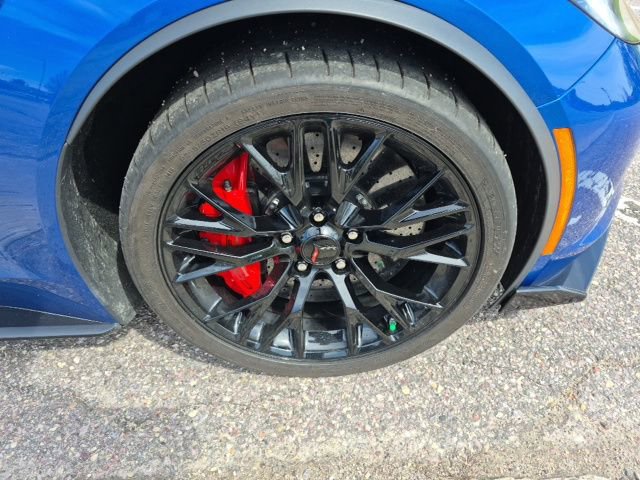 Used 2016 Chevrolet Corvette Z06 w/ 3LZ Preferred Equipment Group image 13