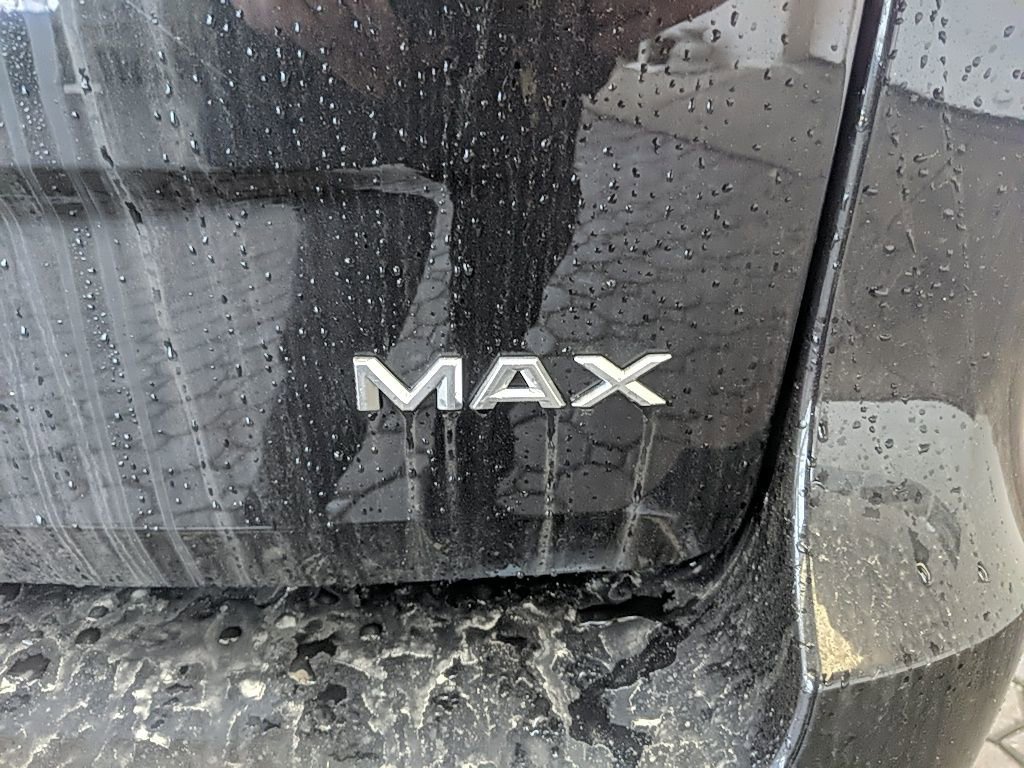 Certified 2025 Ford Expedition Max Platinum image 9