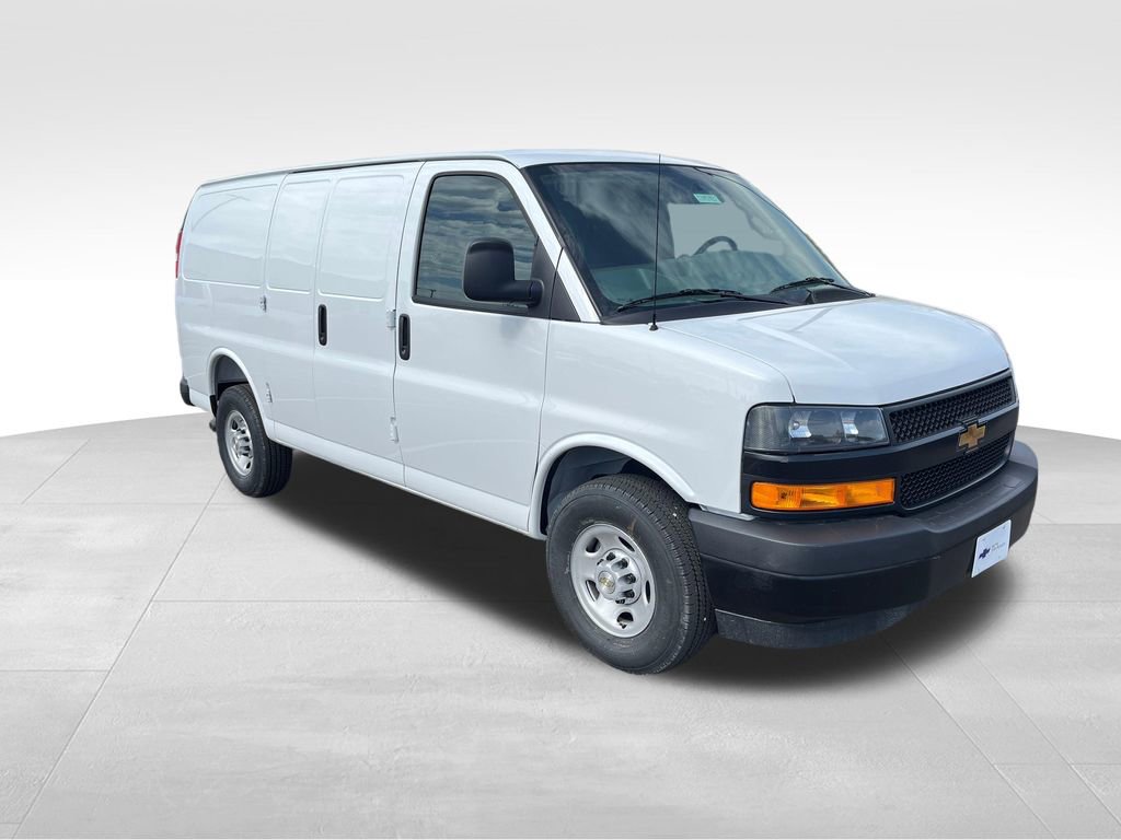New 2026 Chevrolet Express 2500 RWD image 7