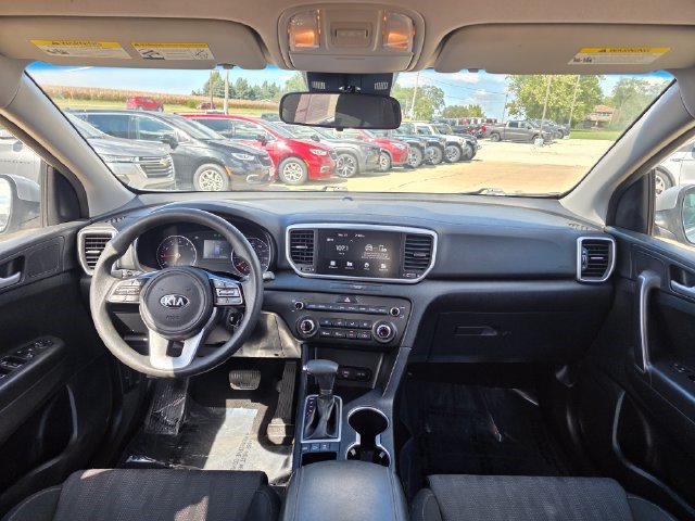 Used 2020 Kia Sportage LX AWD/4WD image 18
