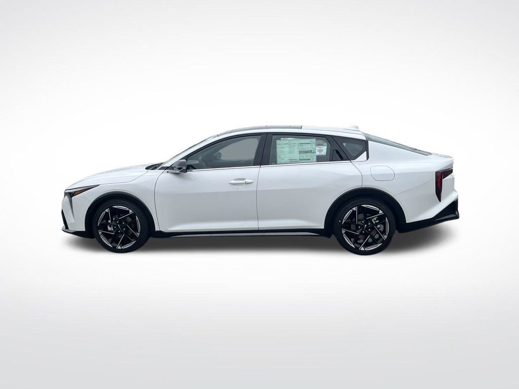 New 2025 Kia K4 GT-Line w/ GT-Line Premium Package image 2