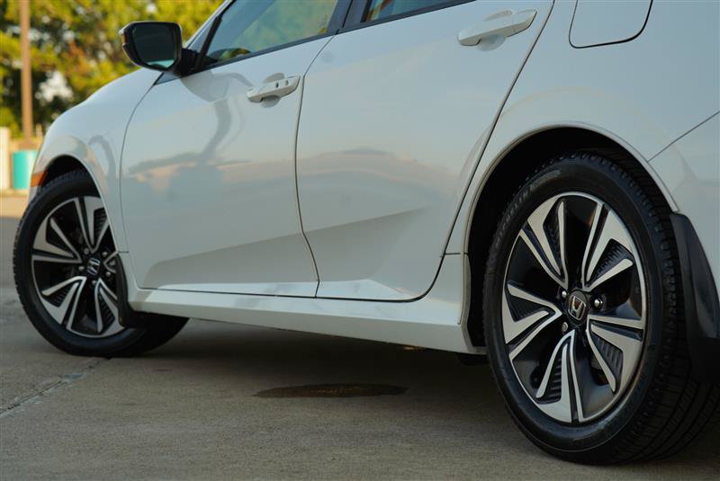 Used 2016 Honda Civic EX-L image 22