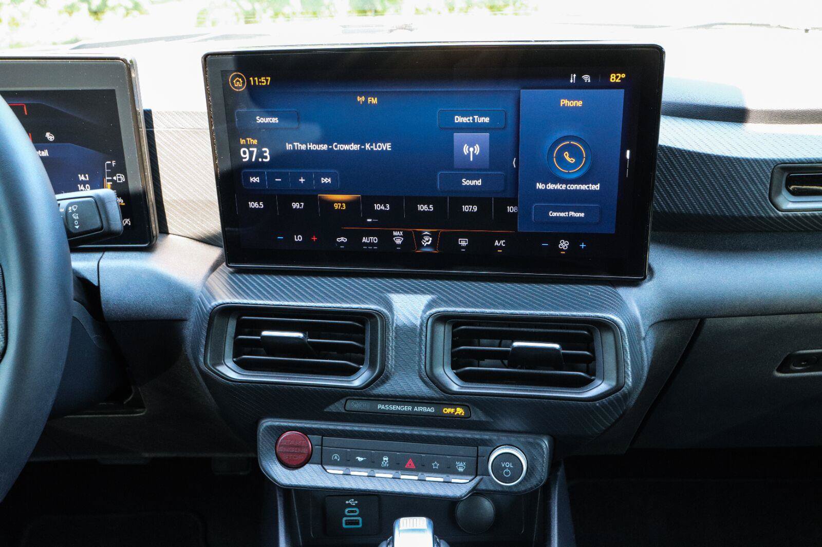 Used 2024 Ford Mustang Coupe RWD image 29