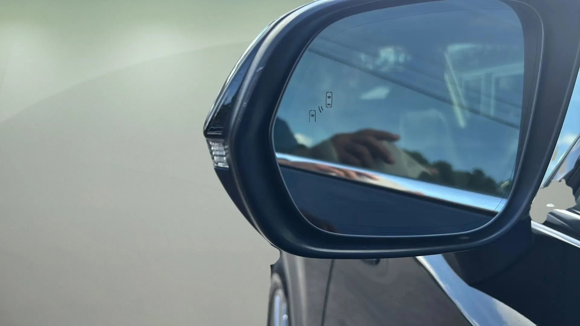 Used 2015 Lexus NX 200t FWD w/ Premium Package image 22