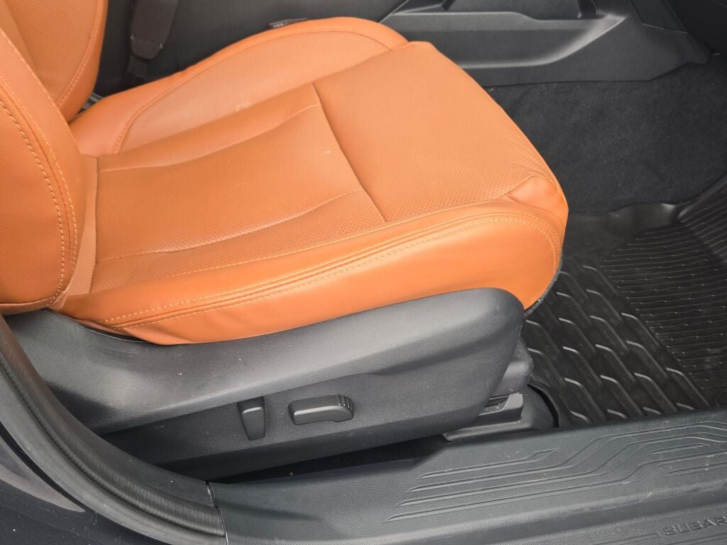 Used 2022 Subaru Legacy Touring XT AWD/4WD image 6