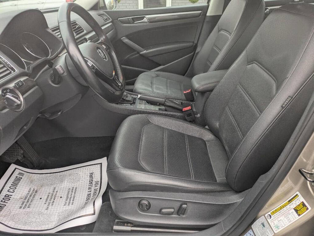 Used 2016 Volkswagen Passat 1.8T SE image 9