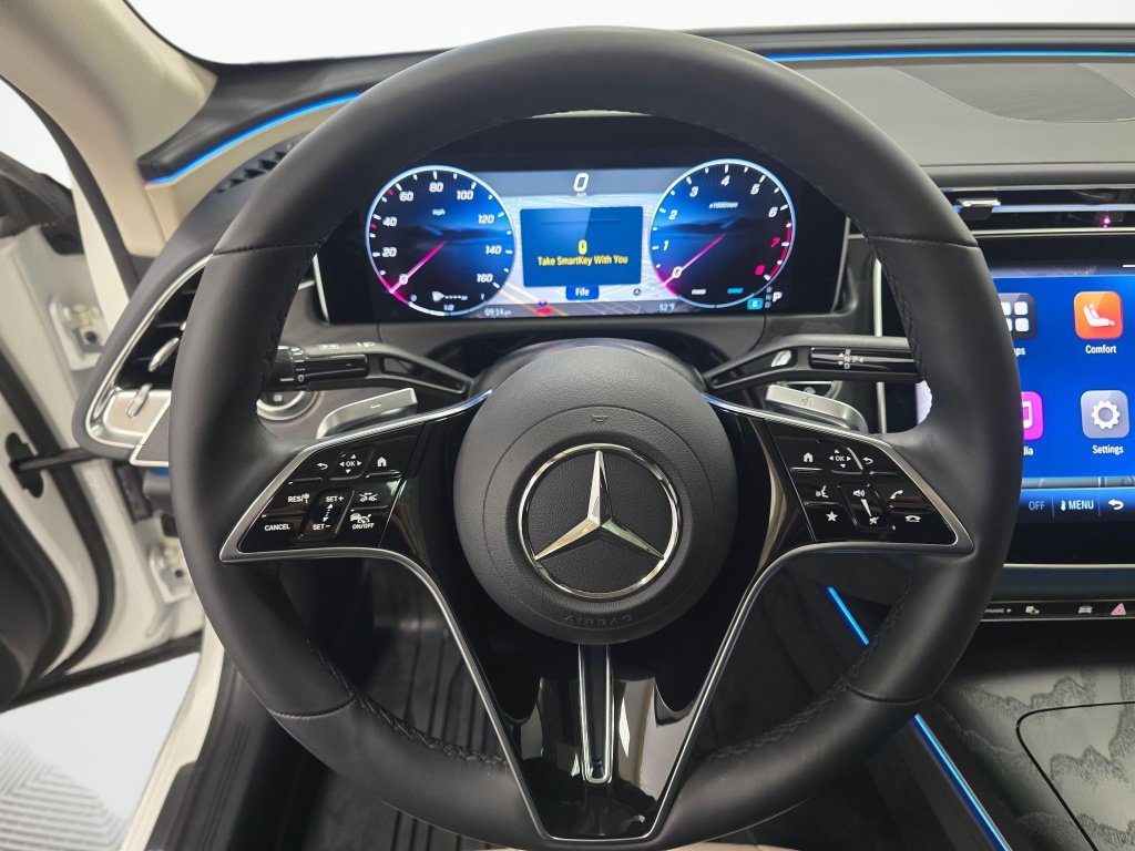 Used 2024 Mercedes-Benz E 350 4MATIC Sedan image 14