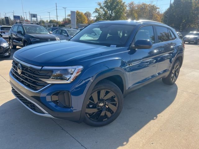 New 2026 Volkswagen Atlas Cross Sport SE image 3