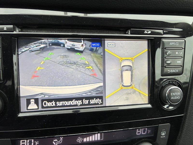 Used 2015 Nissan Rogue SL w/ SL Premium Package image 11