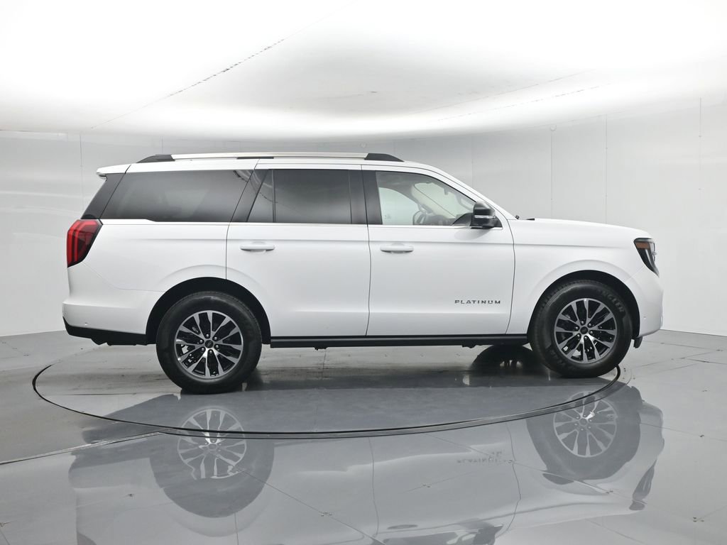 Used 2025 Ford Expedition Platinum AWD/4WD image 36