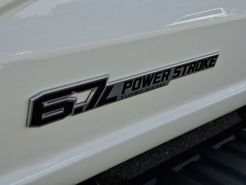 Used 2025 Ford F250 Lariat AWD/4WD image 36