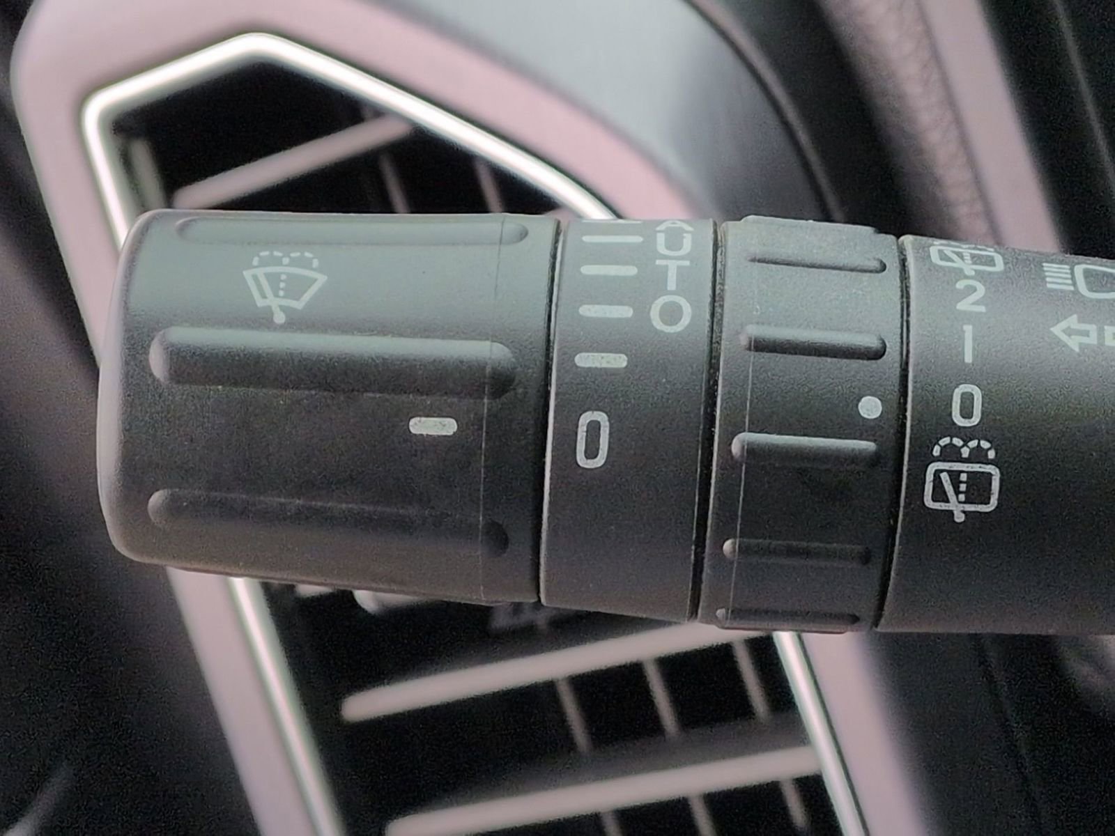 Used 2019 Ford Expedition Platinum image 31