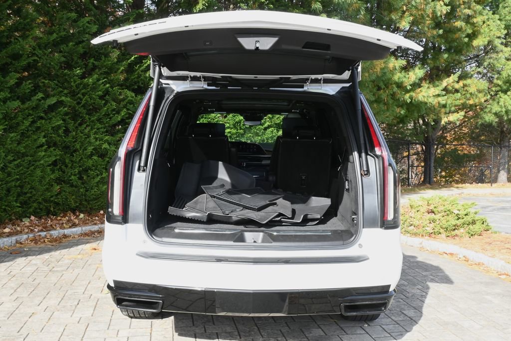 Used 2021 Cadillac Escalade Sport Platinum w/ Heavy-Duty Trailer Package image 41