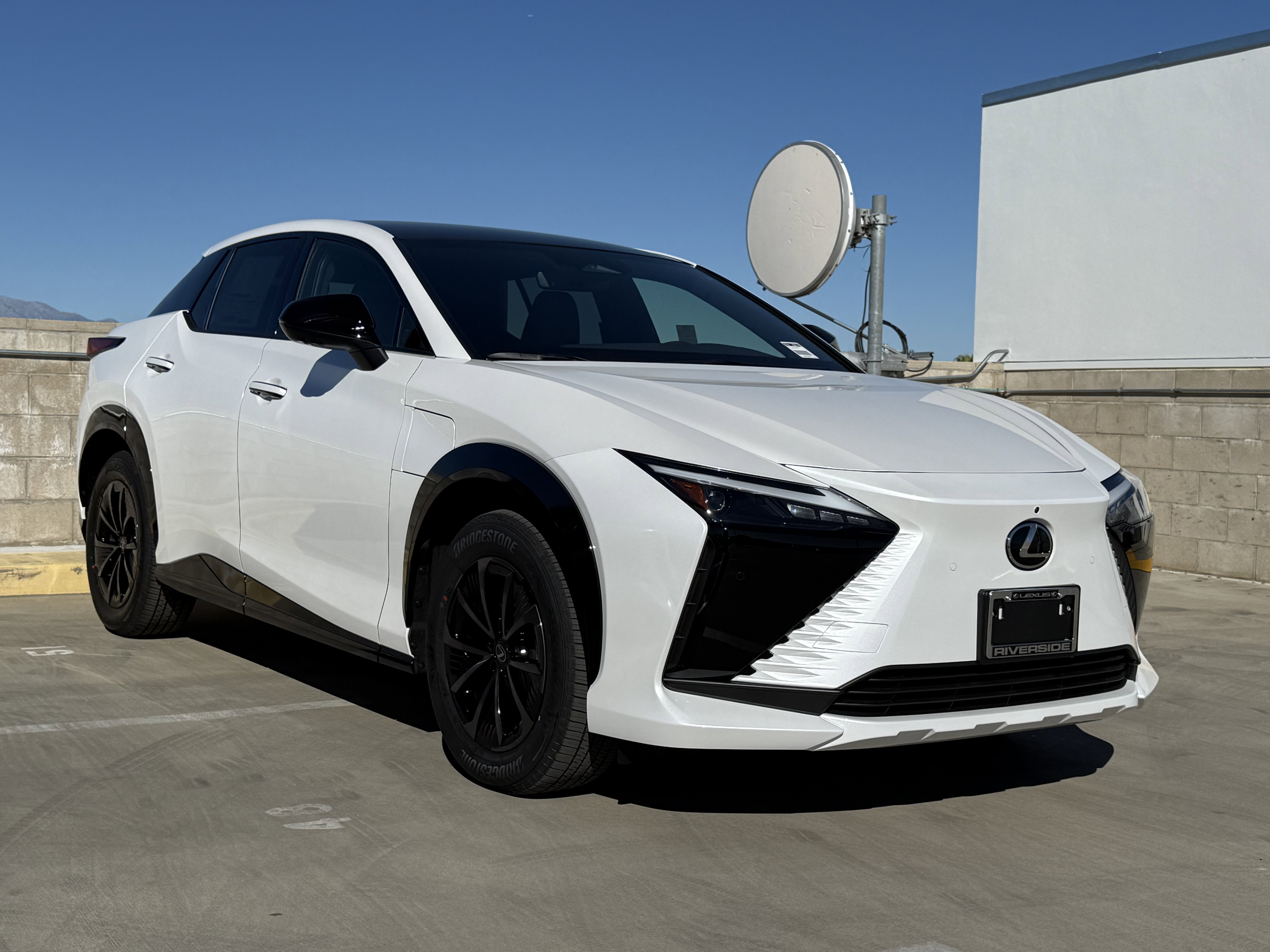 New 2026 Lexus RZ 450e 2WD image 2