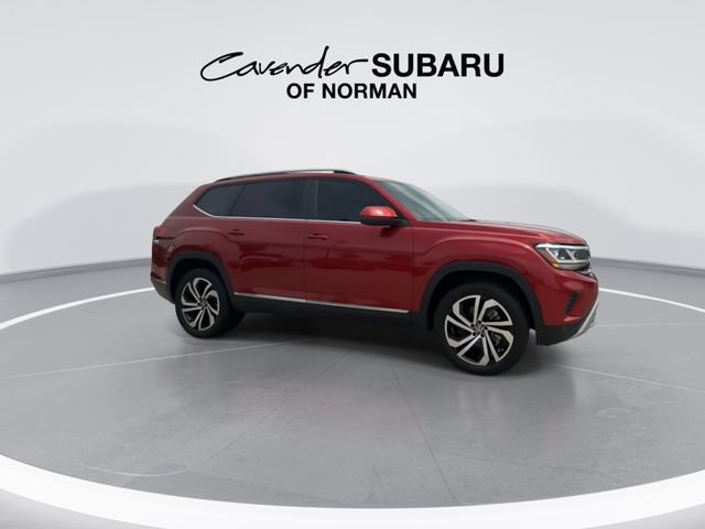 Used 2022 Volkswagen Atlas SEL AWD/4WD image 2
