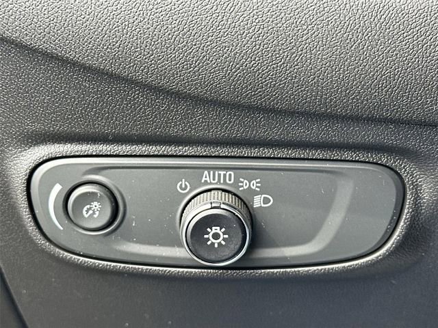 Certified 2024 Chevrolet Equinox LT AWD/4WD image 17