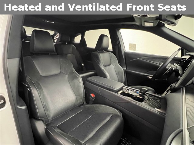 Certified 2025 Lexus RX 450h AWD w/ Luxury Package image 11