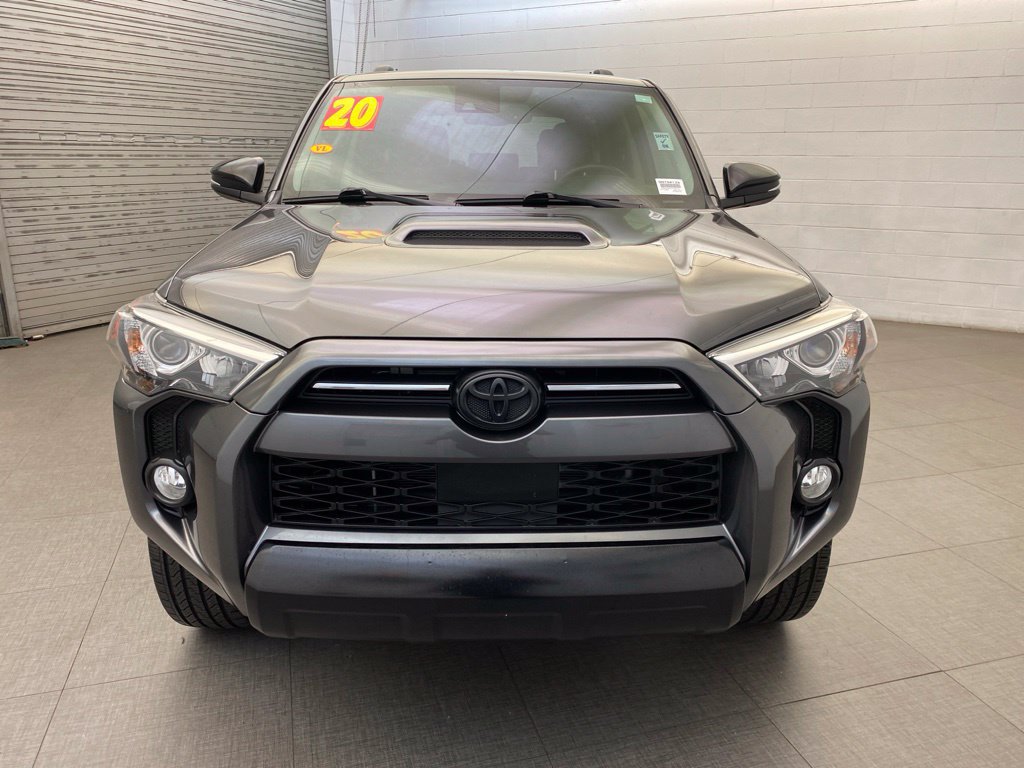 Used 2020 Toyota 4Runner Venture w/ Moonroof Package AWD/4WD image 3