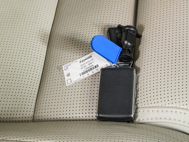 Used 2020 Volvo XC90 T6 Inscription w/ Protection Package Premier image 40