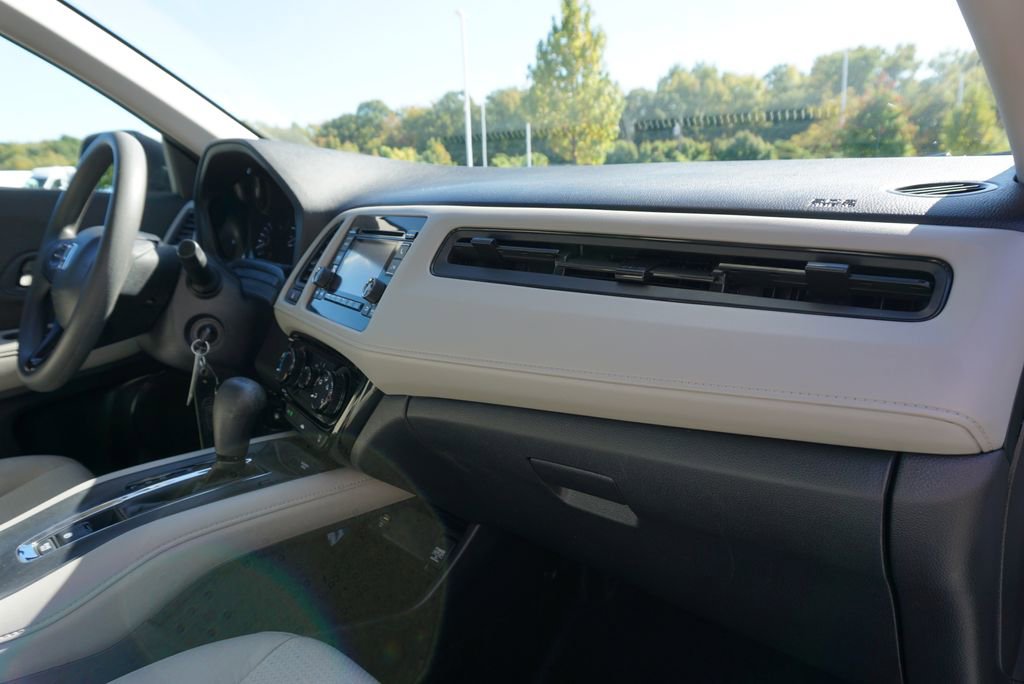 Used 2020 Honda HR-V LX image 59