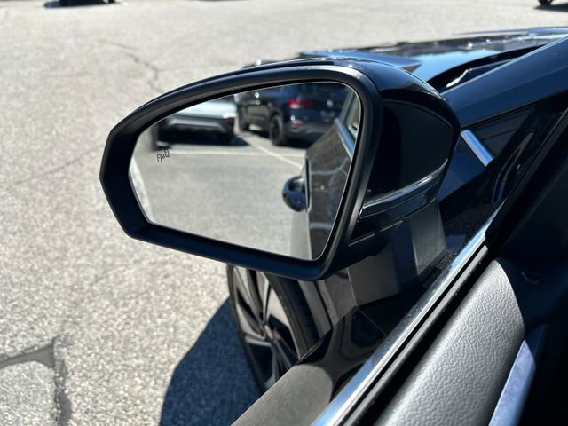 Certified 2024 Volkswagen Taos SE AWD/4WD image 15