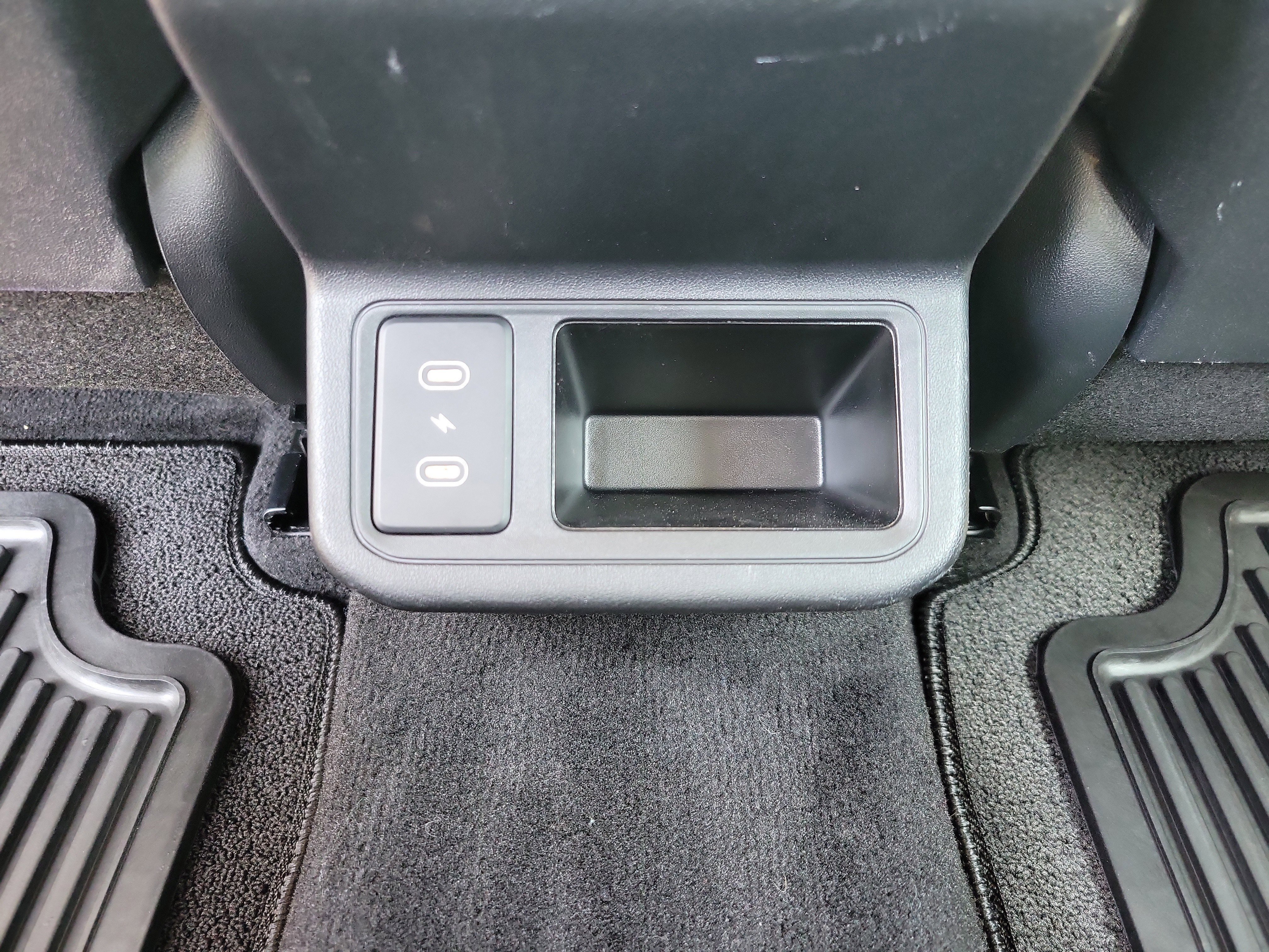 Used 2025 Kia K4 LXS image 9