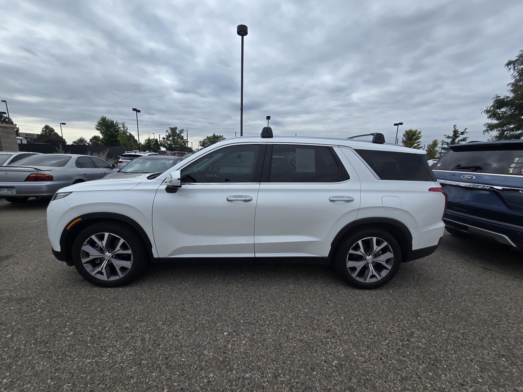 Used 2022 Hyundai Palisade SEL w/ Premium Package AWD/4WD image 13