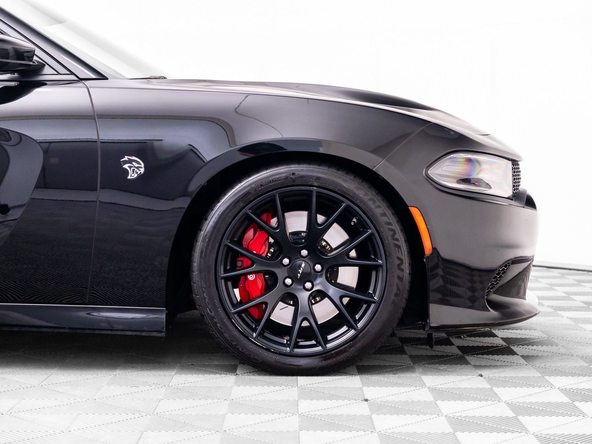 Used 2015 Dodge Charger SRT Hellcat w/ Harman/Kardon Audio Group RWD image 37